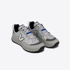 VEJA X ÉTUDES SHARK