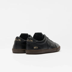 VOLLEY SIGNATURE GRAINED OILED LEATHER BLACK EAGLE