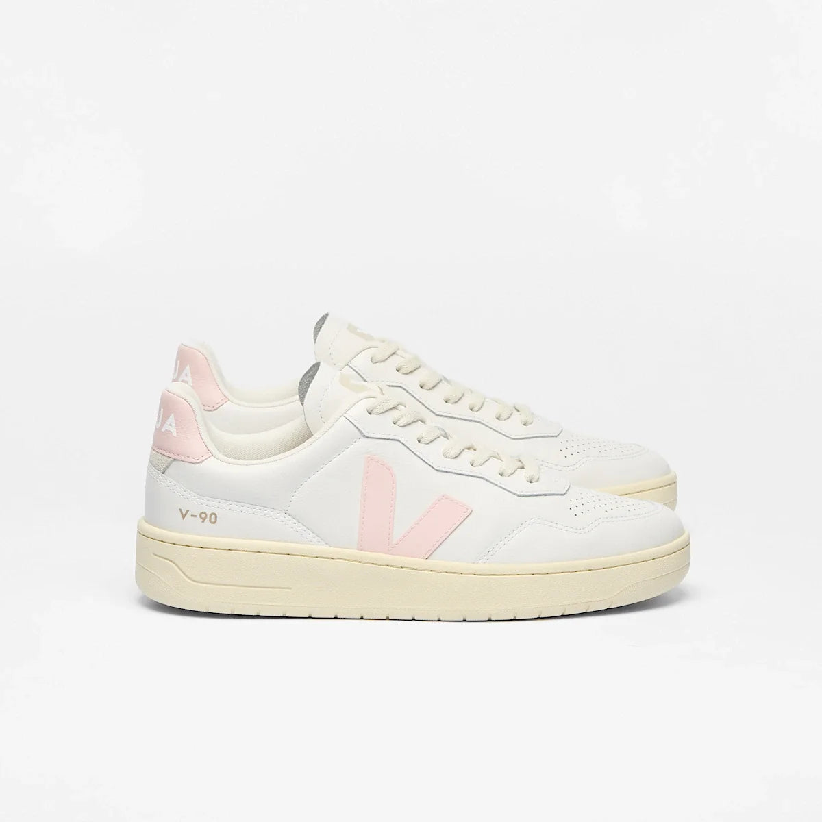 V-90 LEATHER WHITE PETALE