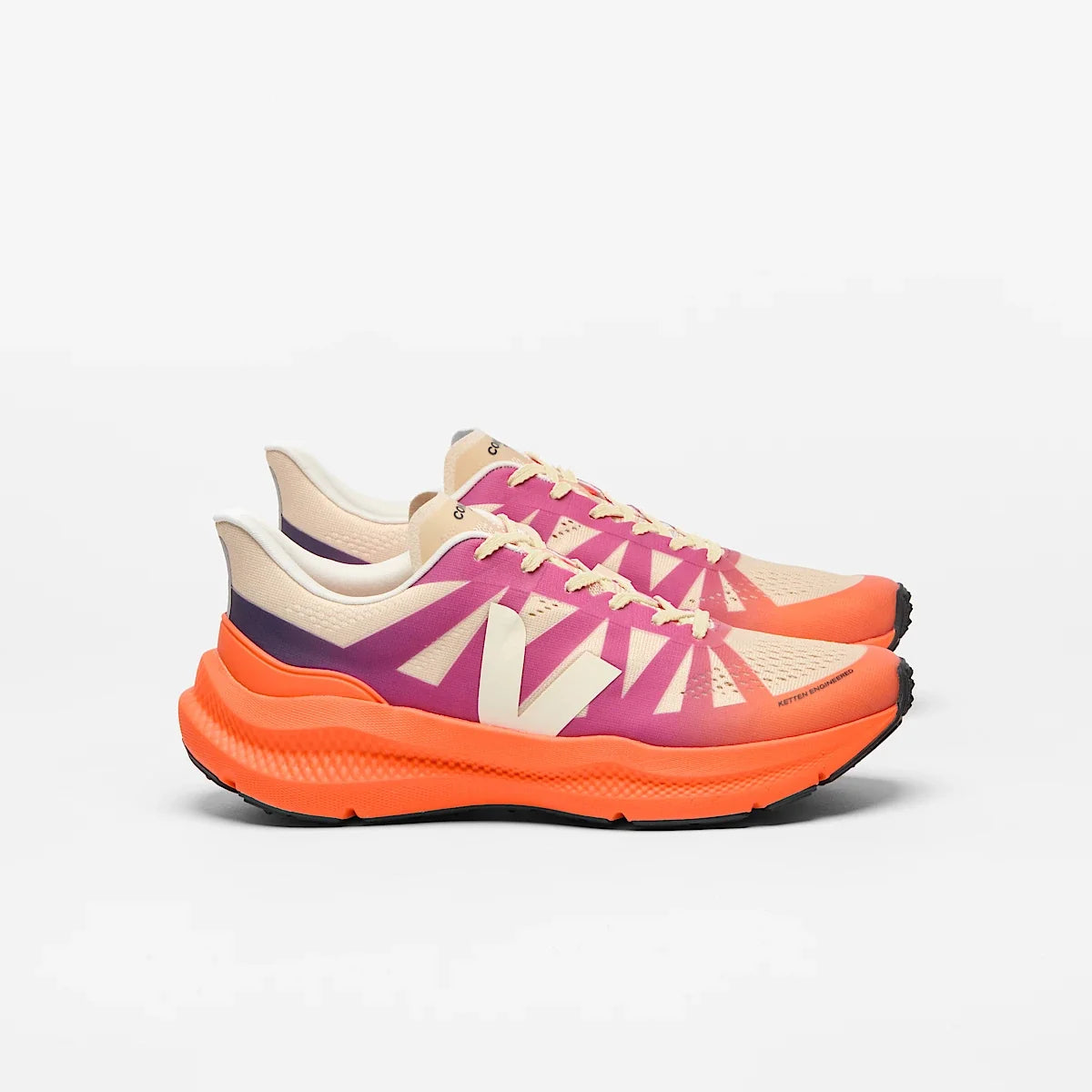 CONDOR 3 ADVANCED ENGINEERED-MESH GRADIENT ORANGE FLUO